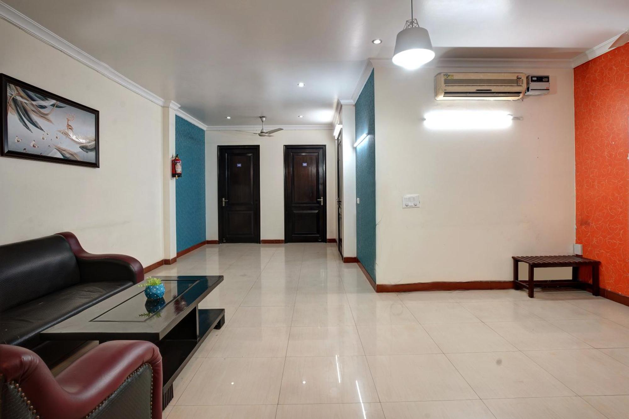 Nexhub Stay - Huda City Centre Gurgaon Eksteriør billede