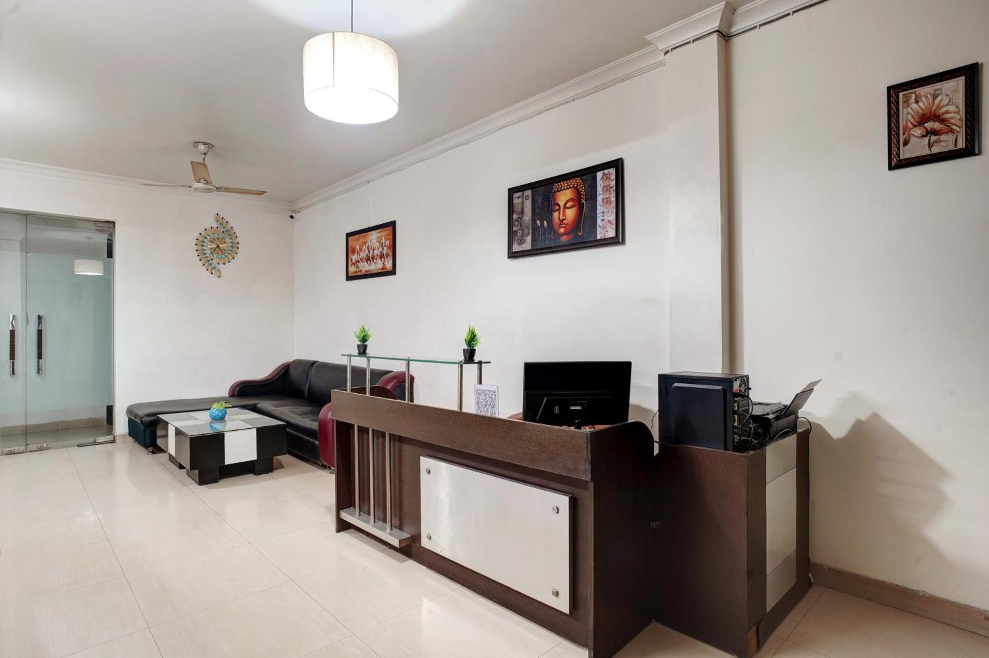 Nexhub Stay - Huda City Centre Gurgaon Eksteriør billede