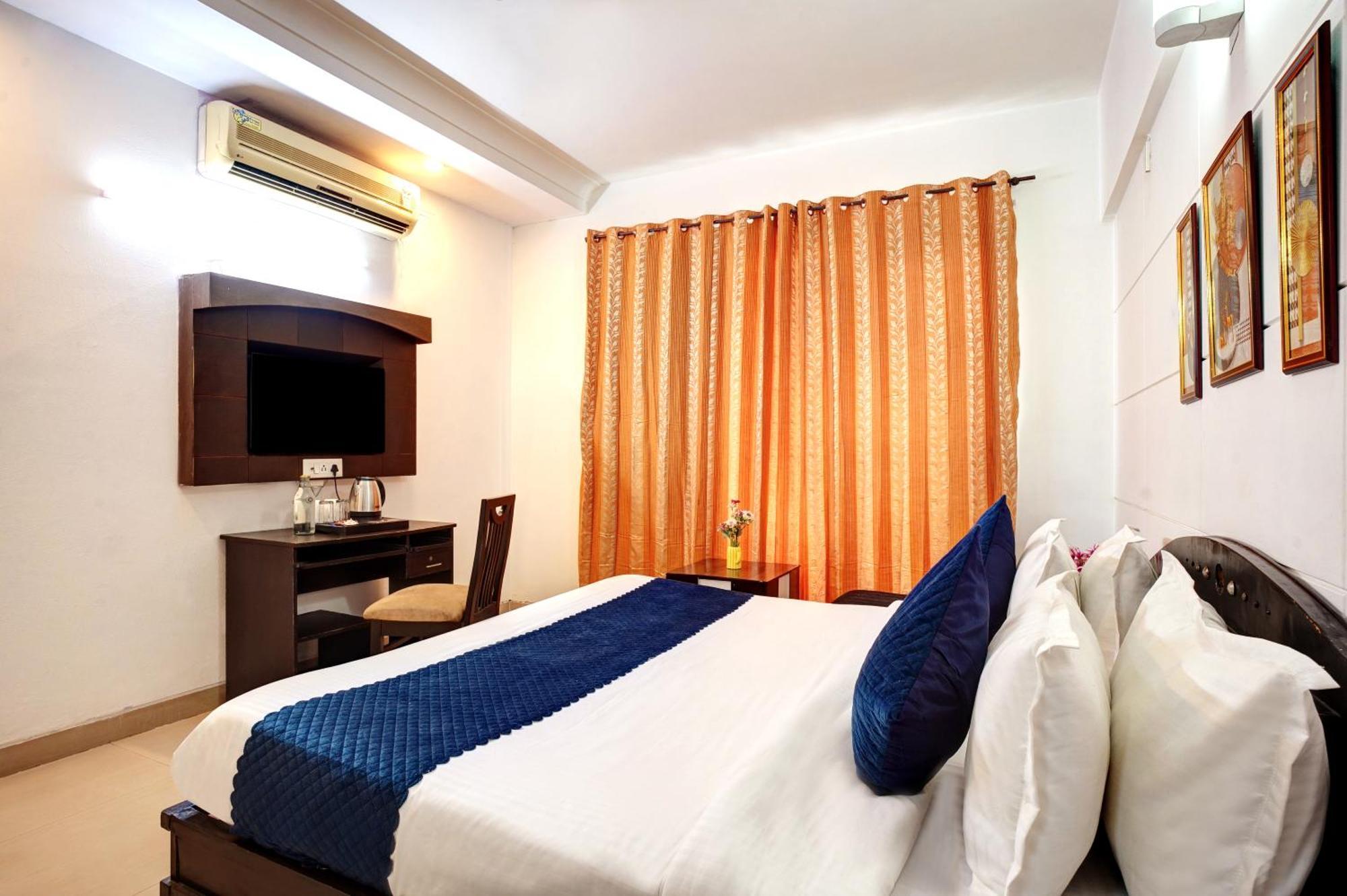 Nexhub Stay - Huda City Centre Gurgaon Eksteriør billede