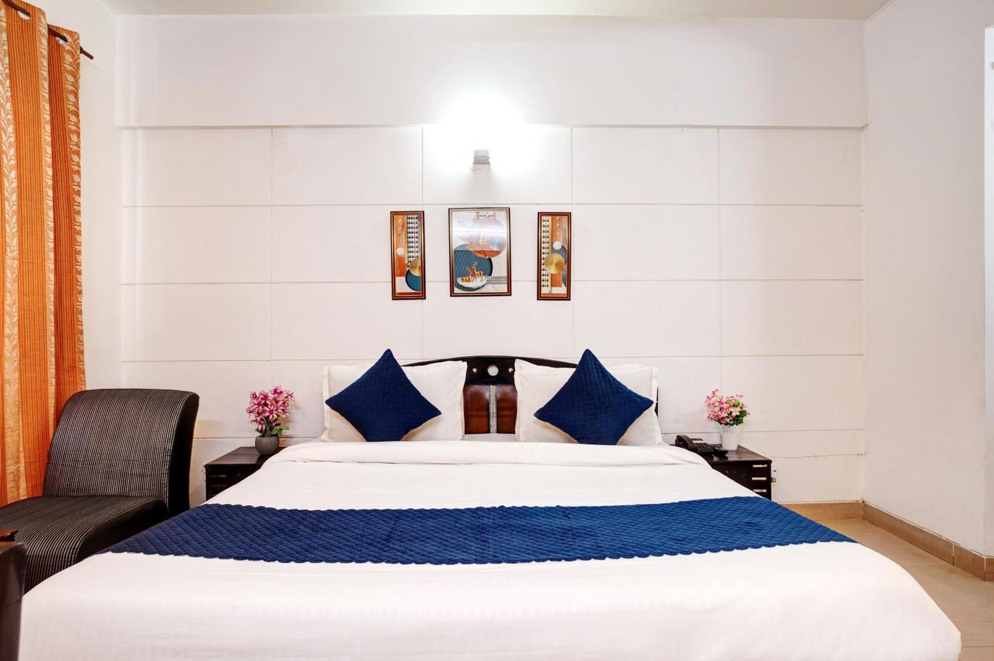 Nexhub Stay - Huda City Centre Gurgaon Eksteriør billede