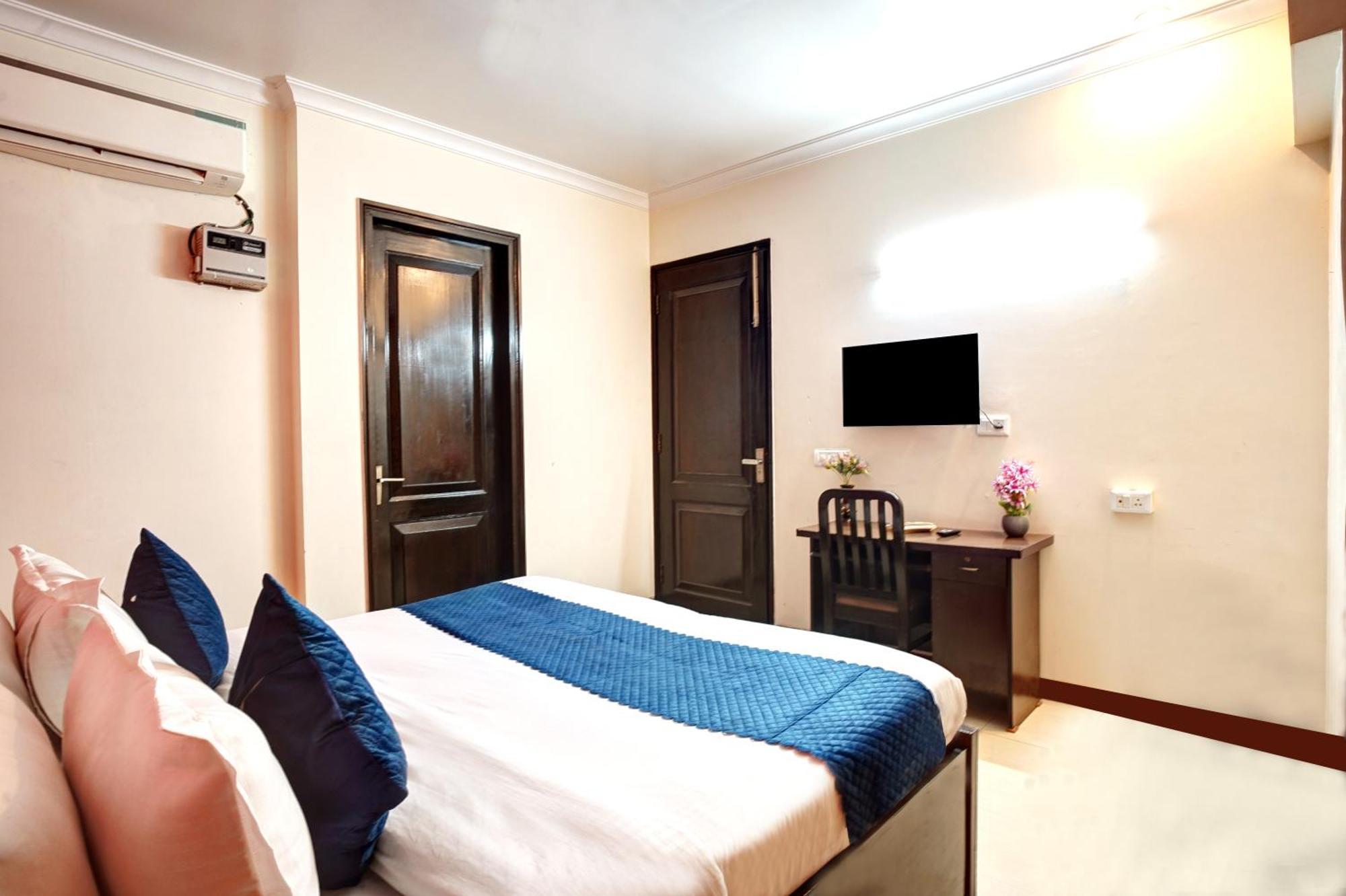 Nexhub Stay - Huda City Centre Gurgaon Eksteriør billede