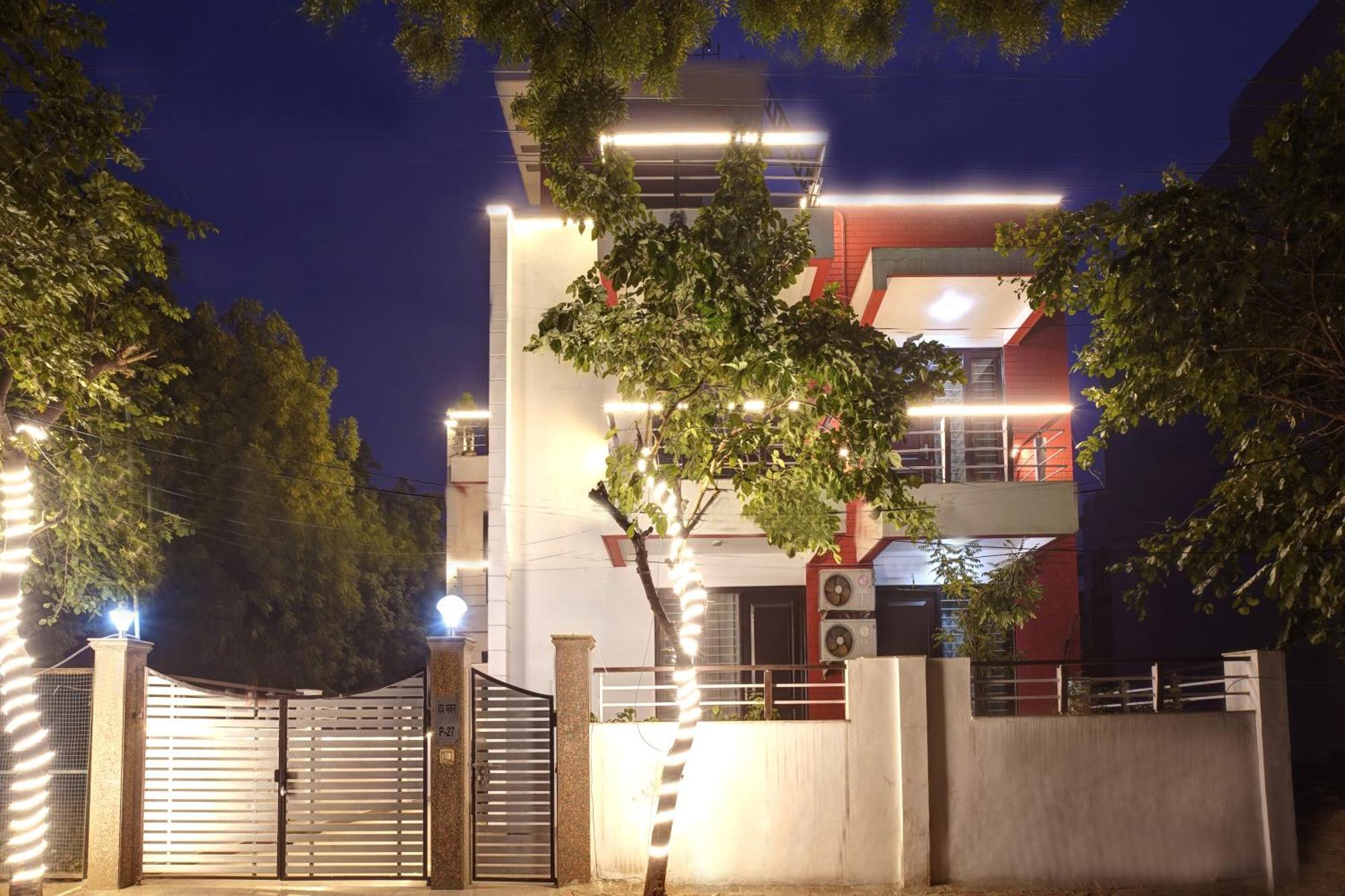 Nexhub Stay - Huda City Centre Gurgaon Eksteriør billede