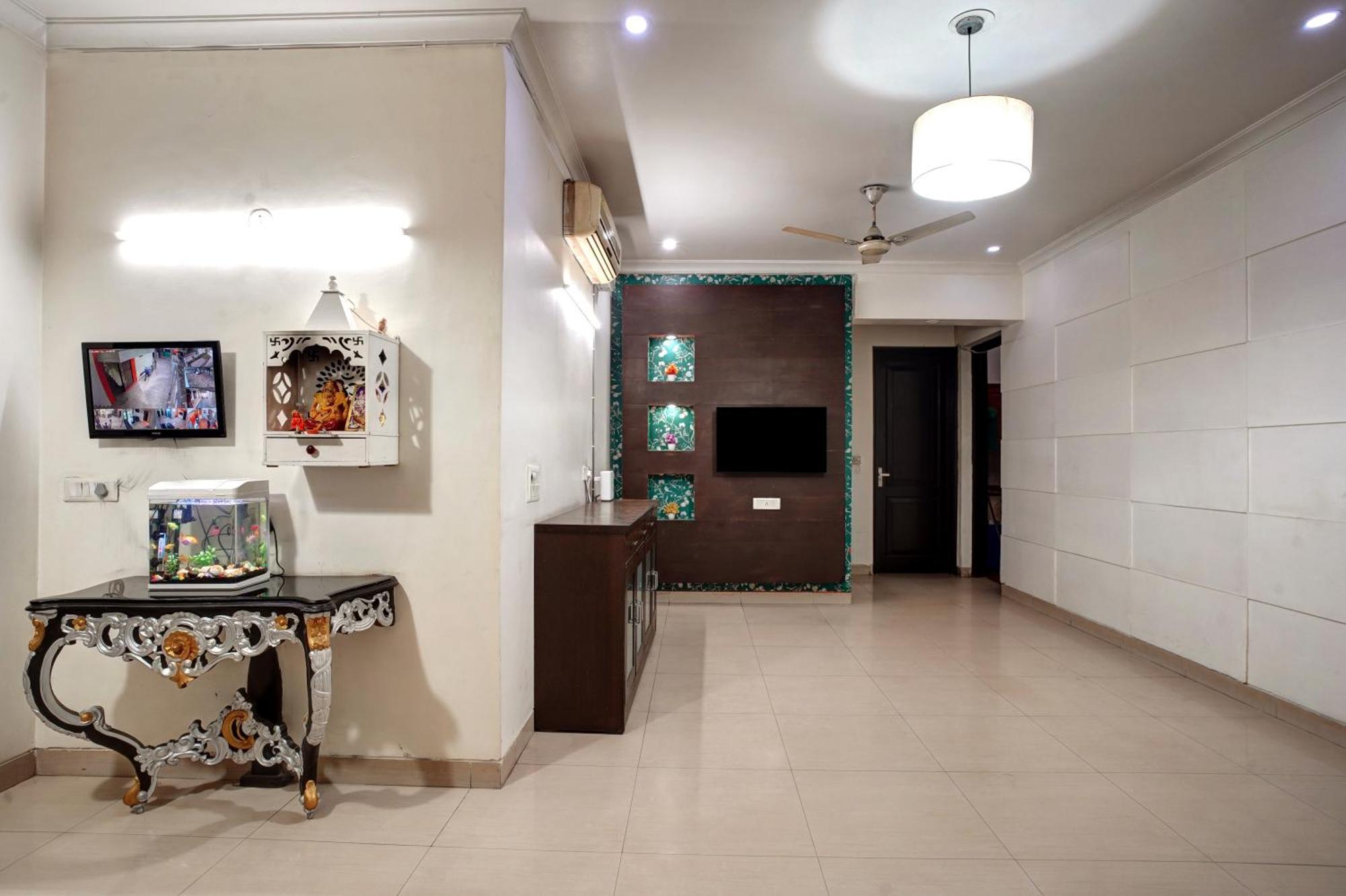 Nexhub Stay - Huda City Centre Gurgaon Eksteriør billede